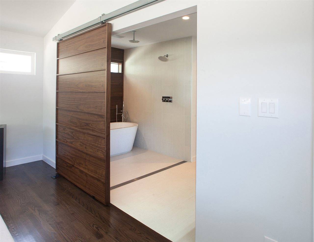 barn door